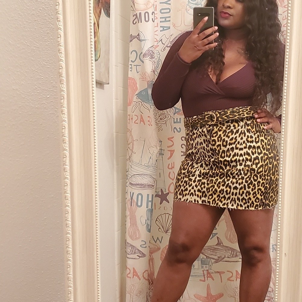 Leopard print skirt